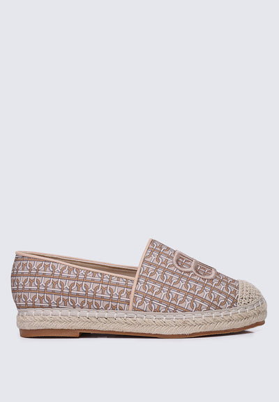 Maci Comfy Espadrilles In Almond