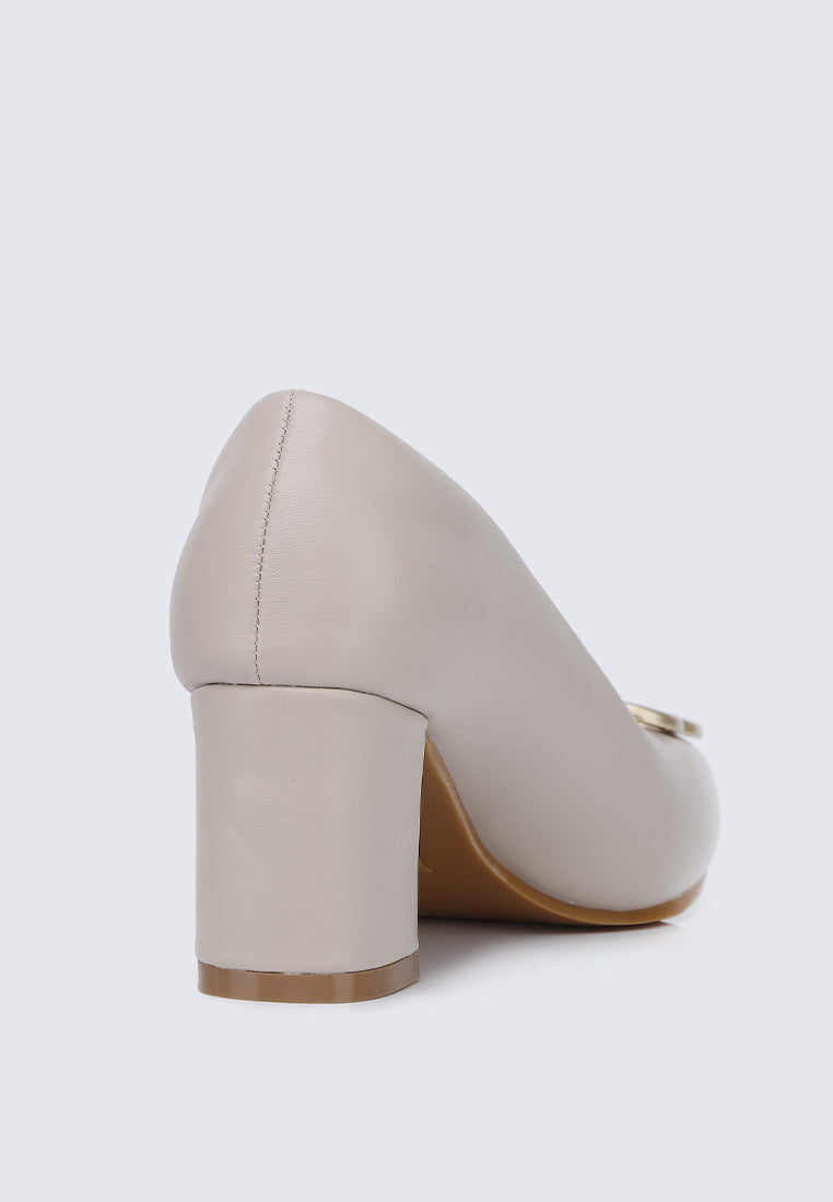 Vanessa Wide Feet Comfy Heels In Almond