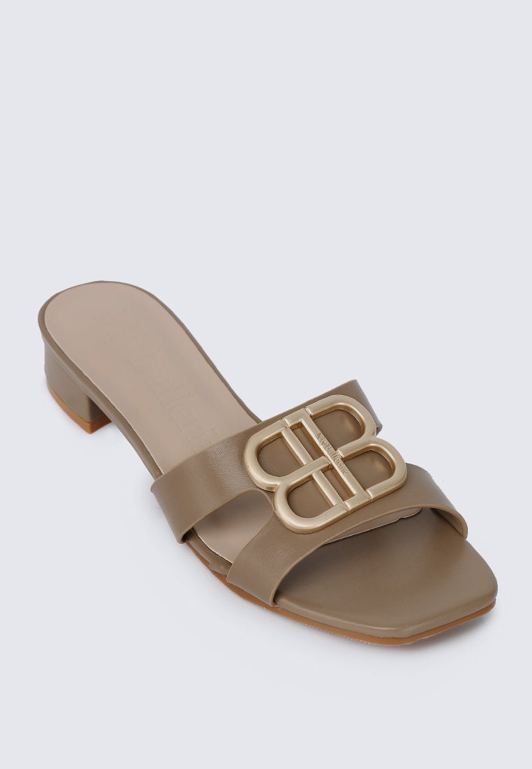 Berorica Comfy Heels In Taupe