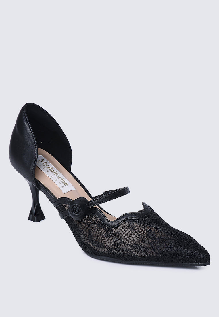 Timeless Blossoms Comfy Pumps In Black