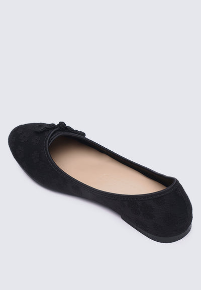 Chuyee Comfy Ballerina In Black