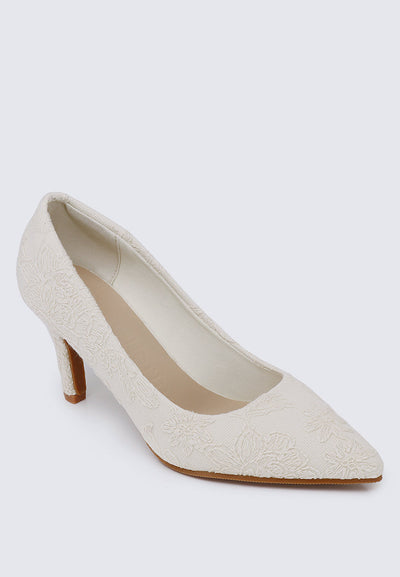 Hadria Comfy Pumps In Beige