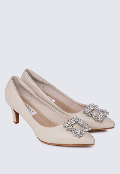 Casey Comfy Pumps In Almond