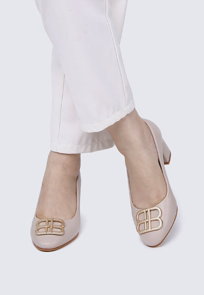 Vanessa Wide Feet Comfy Heels In Almond