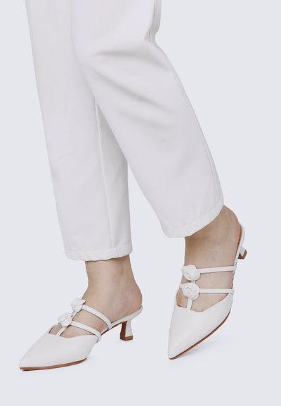 Enchantée Comfy Heels In White