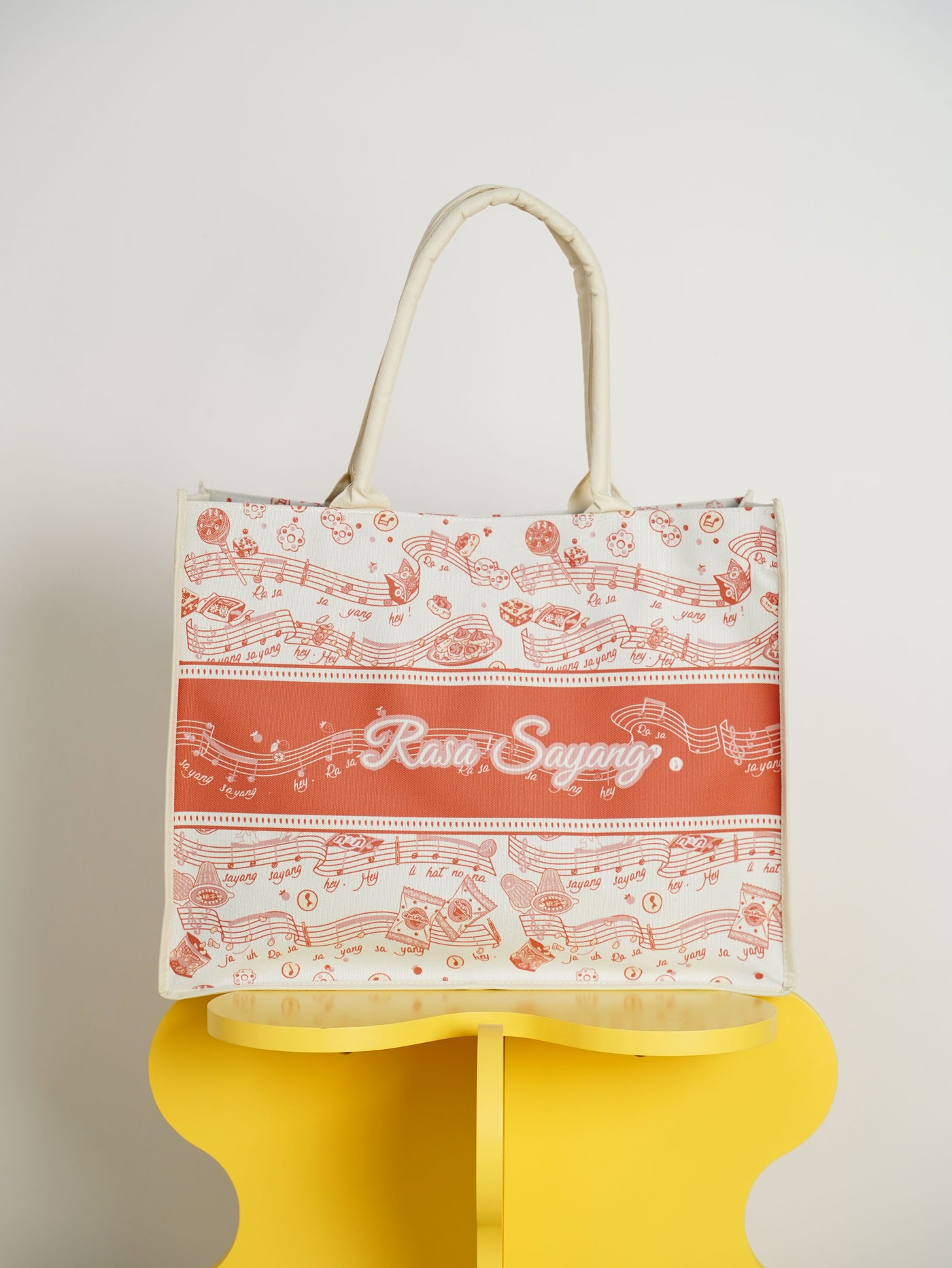 The Good Old Days Printed Tote Bag In Beige