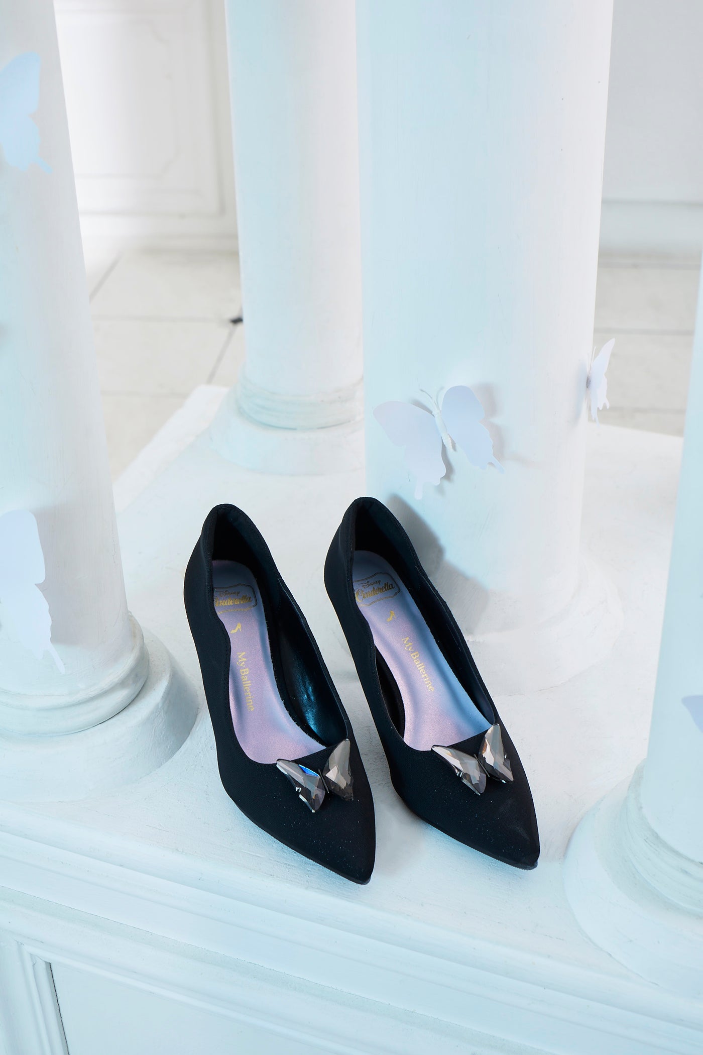 Fairytale Fantasy Comfy Pumps In Black