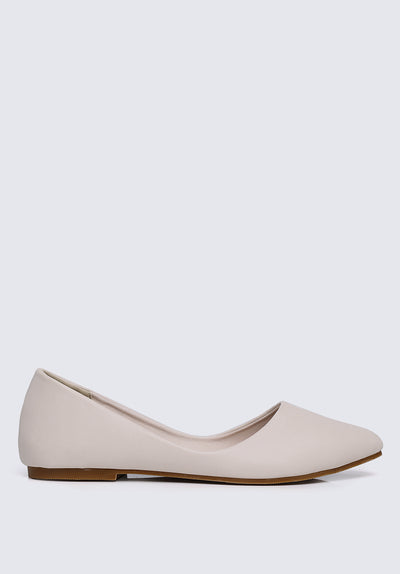 Cece Comfy Ballerina In Beige